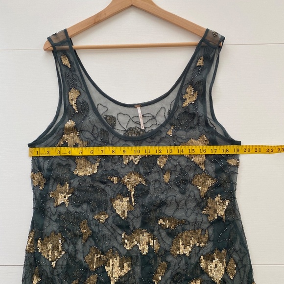 Free People NWOT Embellished Mesh Green Gold Beaded Sequin Tank Tunic Medium - Picture 10 of 12